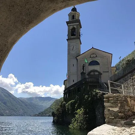 Stunning Balcony Over Lake Como - * Brienno