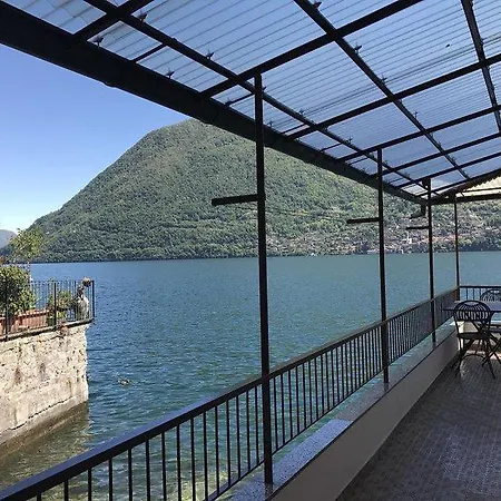 Daire Stunning Balcony Over Lake Como - *