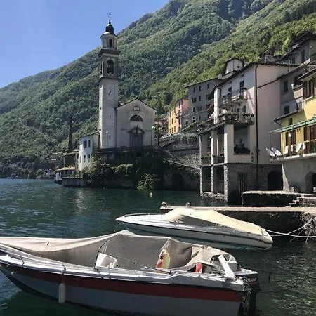 Stunning Balcony Over Lake Como - * Brienno
